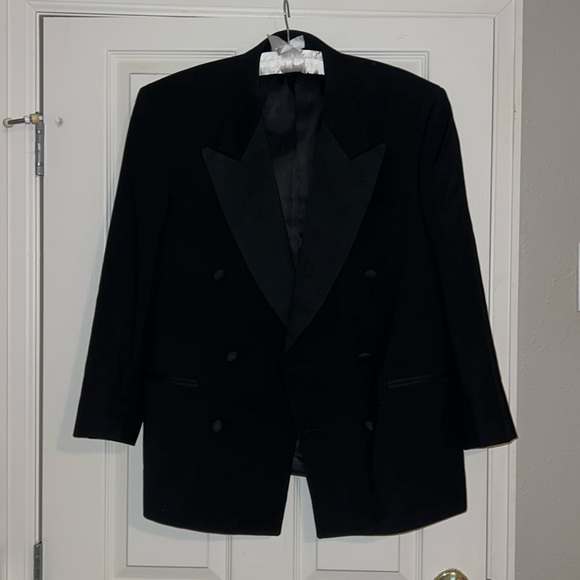Men’s Tuxedo Jacket - Picture 1 of 5